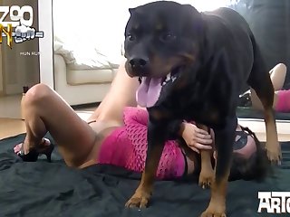 Spending Time People Watching. Then My Phone Rang